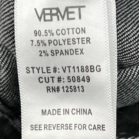 Vervet by Flying Monkey Black Distressed Balloon Puff Sleeve Trucker Jean Jacket - Picture 11 of 15